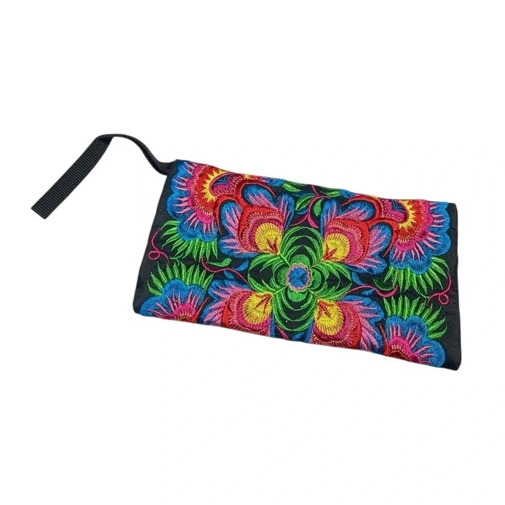 Sabai Jai Floral Embroidered Boho Clutch - Handmade Ethnic Flower Wristlet Purse